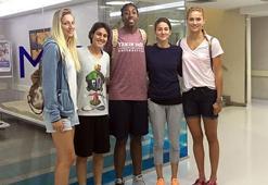 Kadın Basketbol Milli Takım oyuncuları sağlık kontrolünden geçti