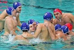 İstanbul Yüzme İhtisas Kulübü çok farklı: 20-1