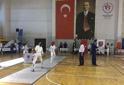 Kağıtsoporlu Eskrimciler, Büyükler Açık Turnuvasında tarih yazdı