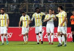 Bucaspor'da Nsaliwa sevinci