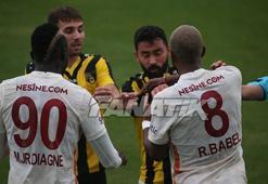 Galatasaray-İstanbulspor maçında olay! Ryan Babel çılgına döndü...