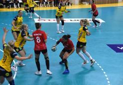 A Milli Kadın Hentbol Takımı, İsveç'e diş geçiremedi: 31-23