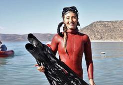 Şahika Ercümen'den anlamlı dalış