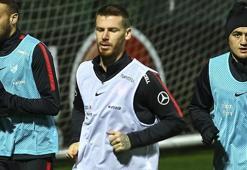 Serdar Aziz, Milli Takım kampından ayrıldı