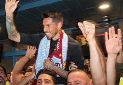 Sosa ve Volkan Şen'e coşkulu karşılama!