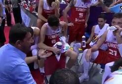 Ufuk Sarıca'nın sosyal medyayı sallayan 'fırça'sı!