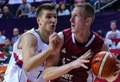 Sırbistan'ı Bogdan Bogdanovic sırtladı