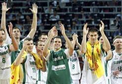 Kanguru avcısı Slovenya: 87-58