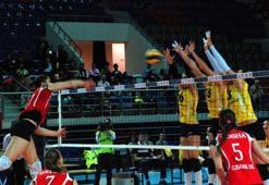 VakıfBank geçit vermedi: 3-0