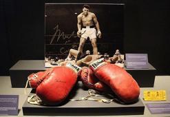Muhammed Ali'nin çizimleri yaklaşık 1 milyon dolara satıldı