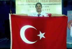 Görme engelli milli sporcu Nur Sultan Uzuğ dünya rekoru kırdı