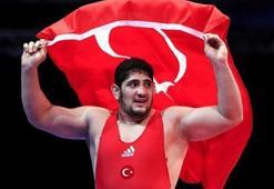 Milli Güreşçi Osman Yıldırım dünya 2.'si oldu