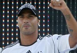 Quaresma mankenliğe soyundu!