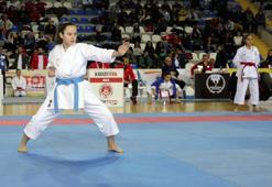 Türkiye Karate Şampiyonası Rize'de başladı