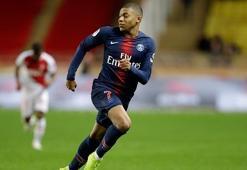 Mbappe PSG'yi sırtlıyor