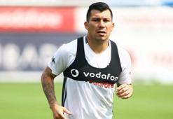 "Medel'in yanına o da gelirse..."