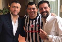 Eski kulağı kesiklerderden: Gary Medel