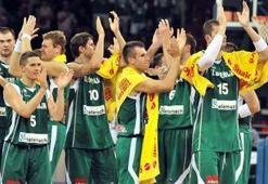 Slovenya rahat kazandı: 56-80