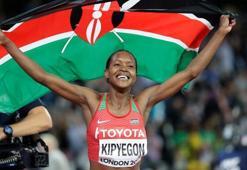 1500 metrede altın madalya Kipyegon'un