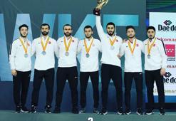 Millilerden Dünya Karate Şampiyonası'nda 6 madalya