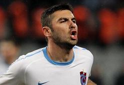 "Burak Yılmaz gol atar, rakibi tehdit eder"