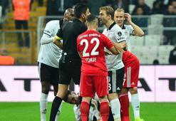 Beşiktaş-Sivasspor maçında büyük tartışmalara neden olan pozisyonlar!