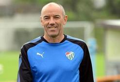 Bursaspor'da 4 futbolcuyla yollar ayrılıyor