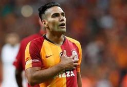 Falcao'dan Galatasaray'a şok eden fatura