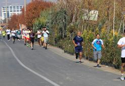 Afyonkarahisar'da Atatürk Yol Koşusu yapıldı