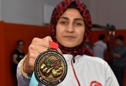 3 yılda dünya şampiyonu oldu
