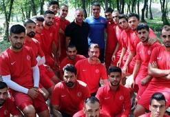 Sessiz çığlıklar altına koşuyor