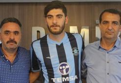 Fanatik Adana Demirspor taraftarı o kulübün futbolcusu oldu!