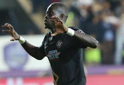 Galatasaray'dan N'Diaye bombası!