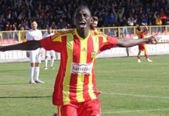 Samsunspor iki isimle anlaştı
