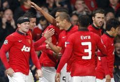 Manu, Rooney'le coştu: 4-2