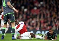 Arsenal'ın yıldızı Danny Welbeck ayak bileğini kırdı!