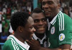Emenike attı Nijerya turladı: 2-0