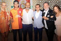 Selçuk İnan'ın formasına 10 bin TL