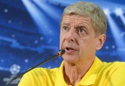 Arsene Wenger: İlk maçı unutacağız