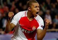 PSG, Mbappe ile görüştü!