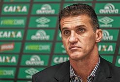Chapecoense, Mancini ile yolları ayırdı