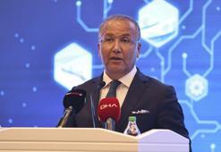 Gençler gönül verdikleri tenisin Türkiye'de gelişmesi için rapor hazırladı