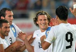 Forlan coştu: 4-2