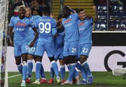 Serie A'nın yeni lideri 4'te 4 yapan Napoli!