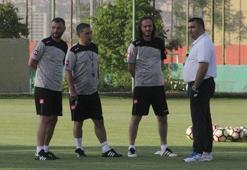 Ümit Özat'ın yardımcıları belli oldu