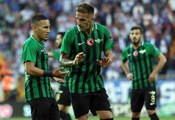 Akhisarspor'a 2 şok birden