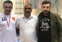 Ringi ‘Aydın'latan Dadaş