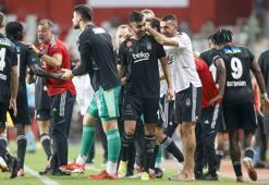 Beşiktaş'ta kadro yine sil baştan