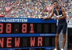 Wayde van Niekerk'ten dünya rekoru