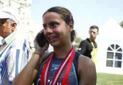 Tarih yazdı